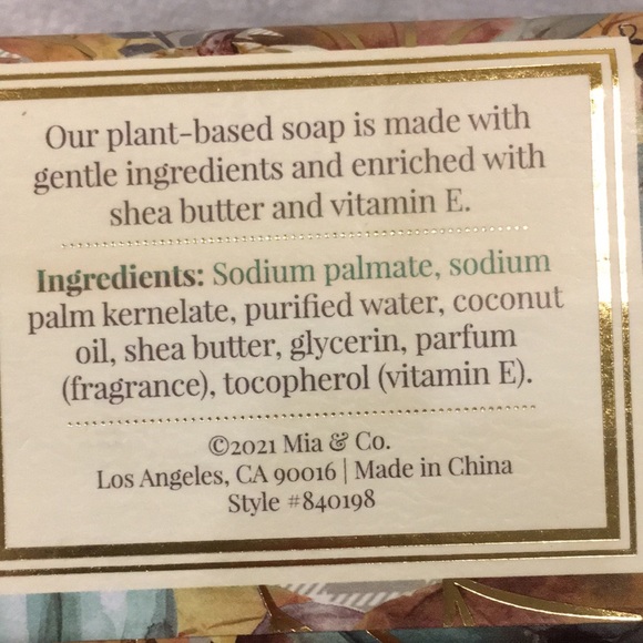 Mia & Co Scented Pumpkin Patch Luxury Soap Bar shea butter vitamin E 10.58oz NWT - Picture 8 of 13